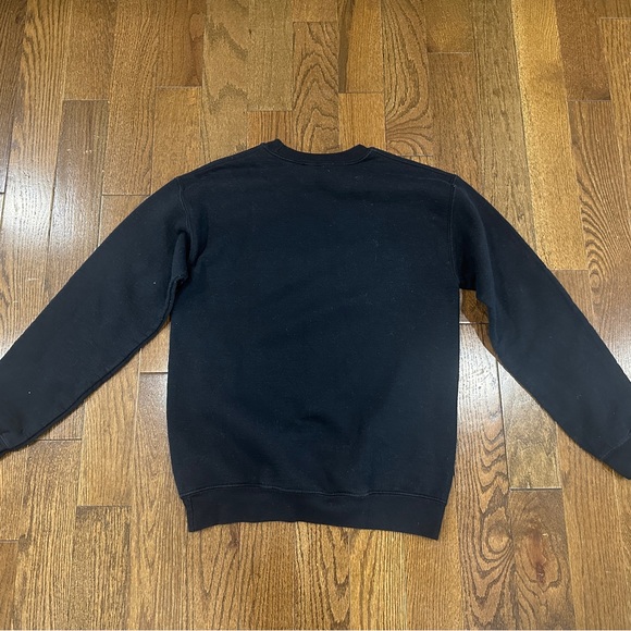 Women’s Disney belle sweatshirt size medium - Picture 4 of 4